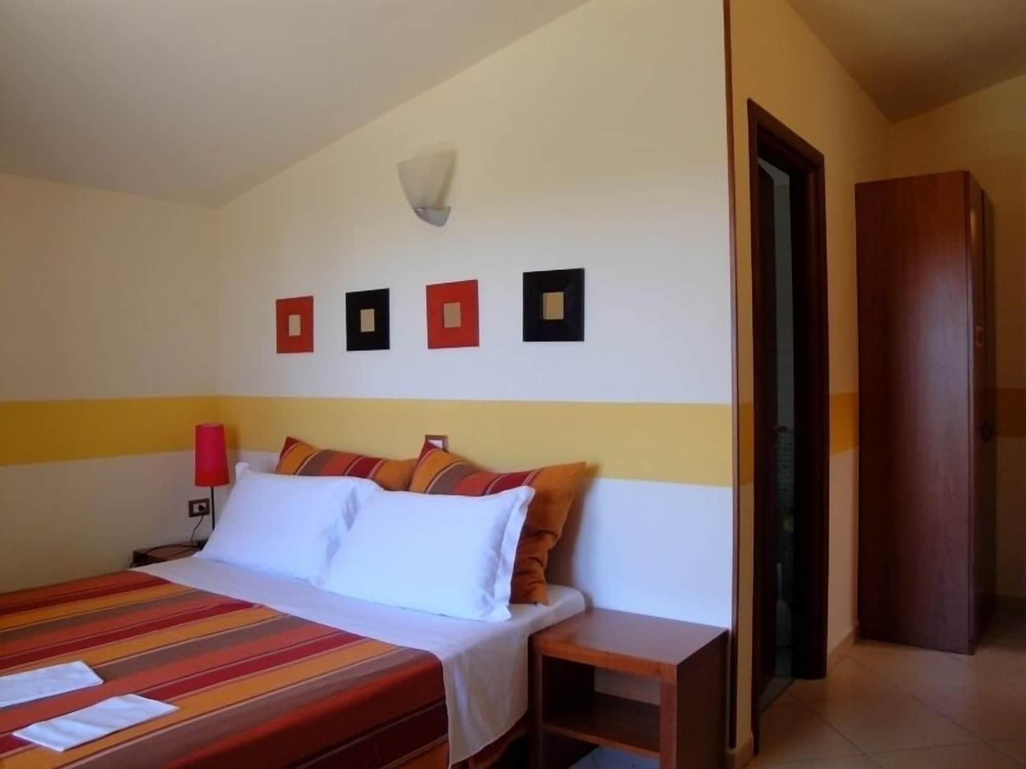 Villa Sunset B&B/Apartments Fontane Bianche Dış mekan fotoğraf